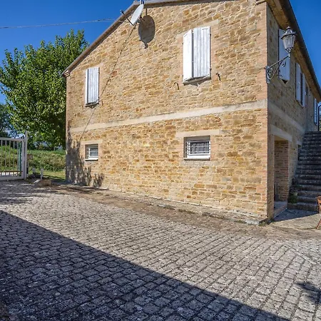 1 Bedroom Stunning In Vakantiehuis *